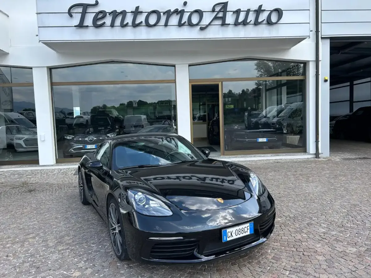 Porsche 718