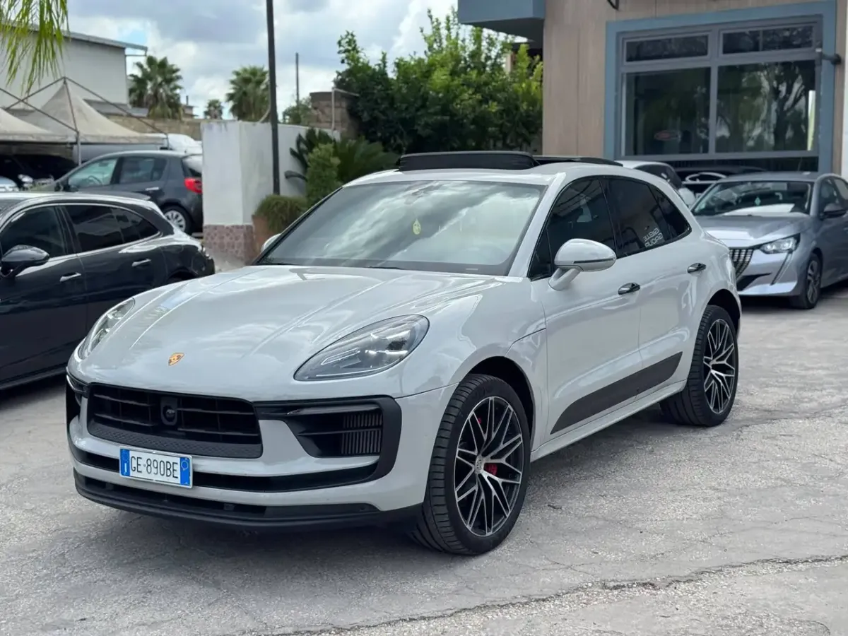 Porsche Macan S