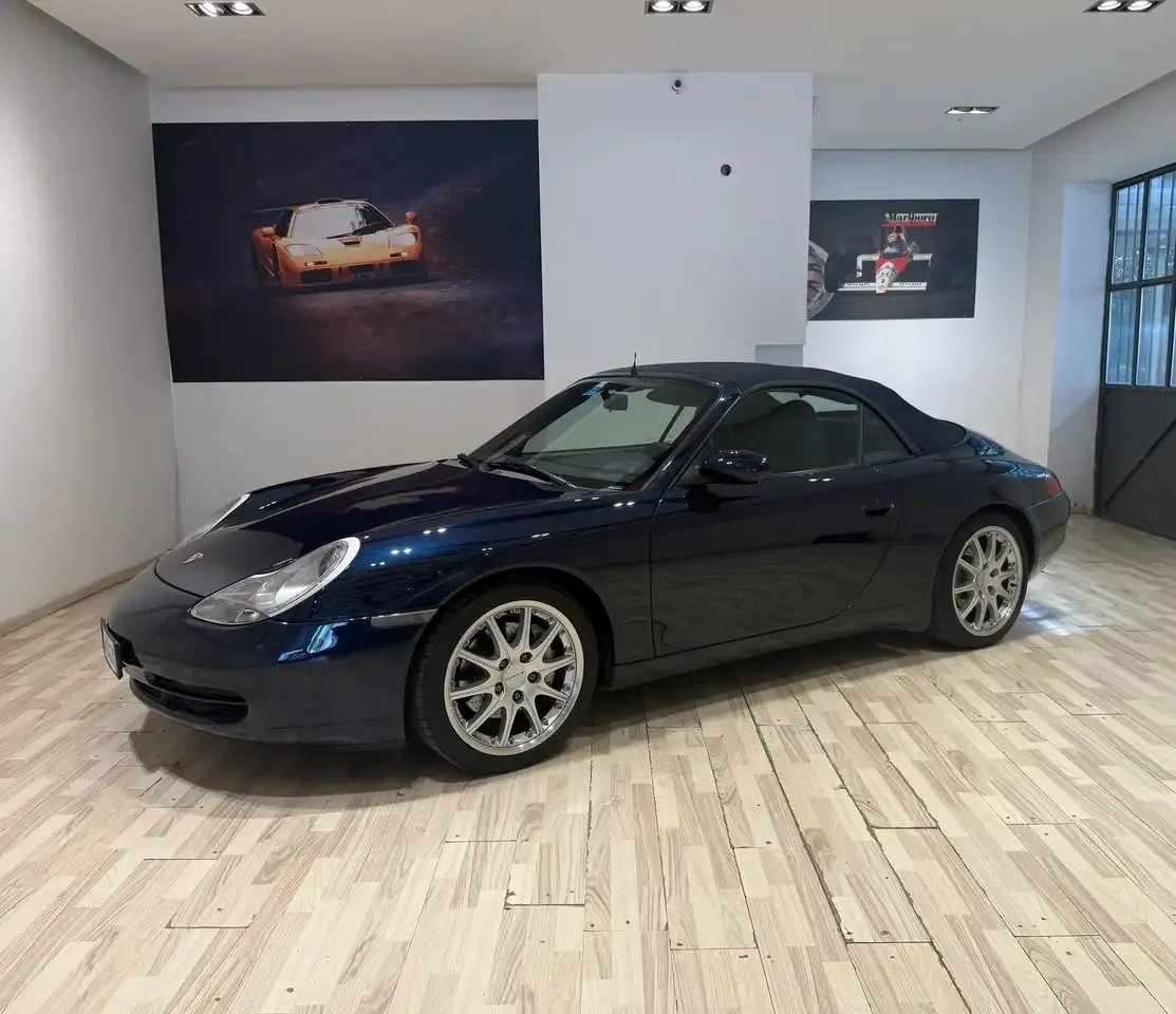 Porsche 996.1 Carrera 4 Cabrio