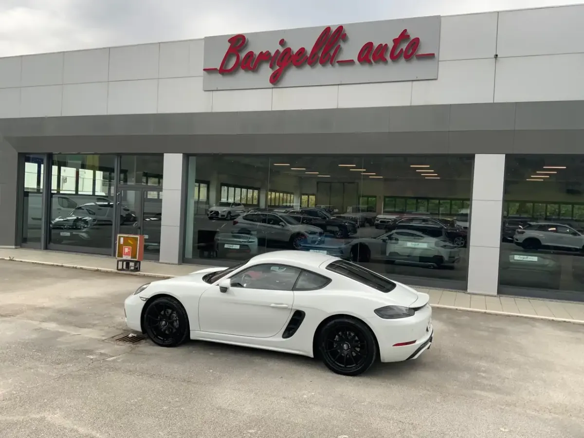 Porsche 718