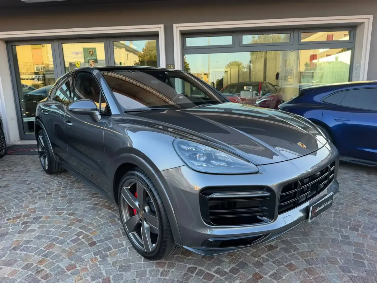 Porsche Cayenne GTS