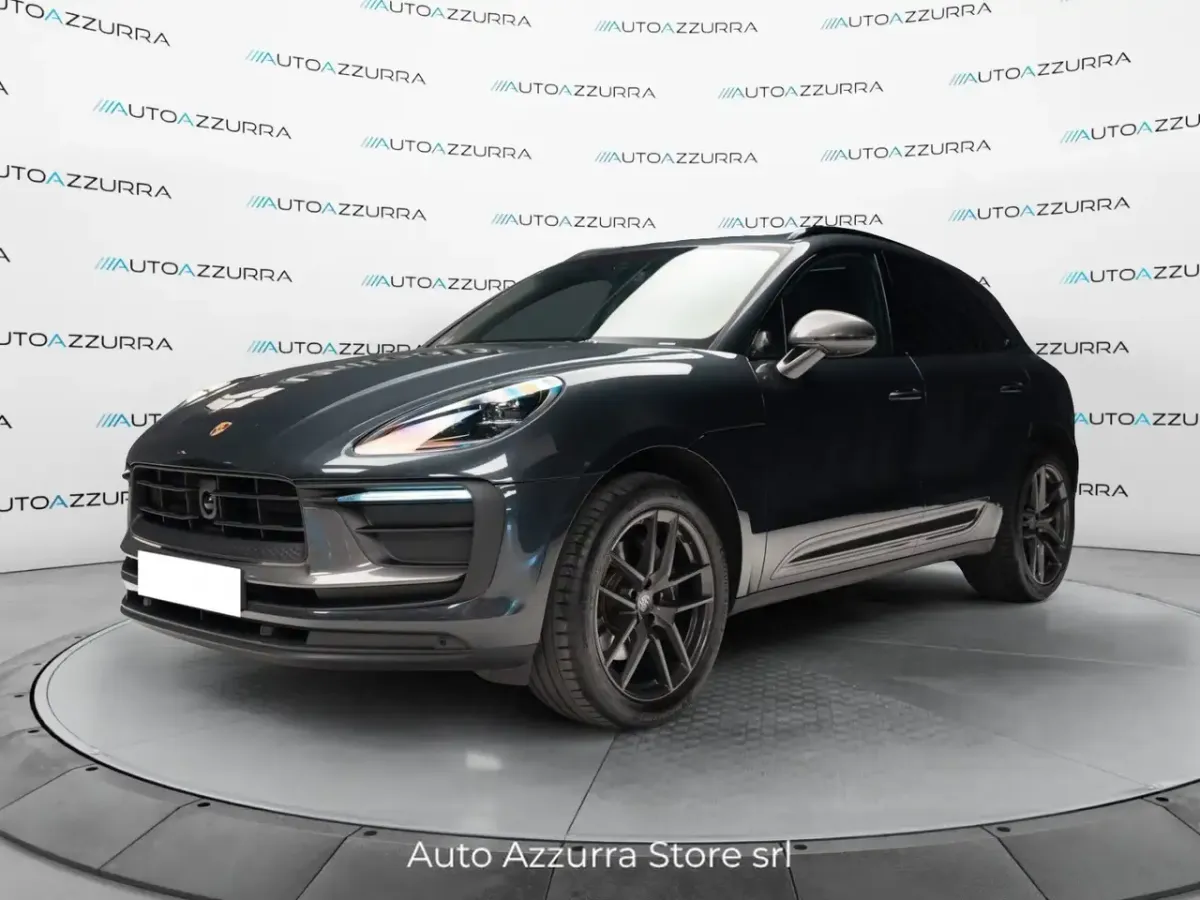 Porsche Macan T