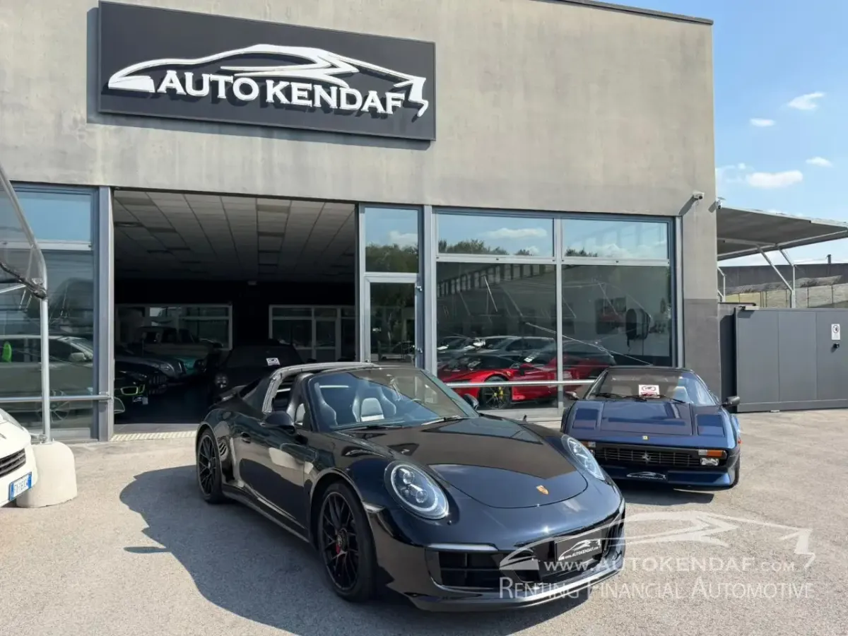 Porsche 991.2 Carrera 4 GTS Cabrio