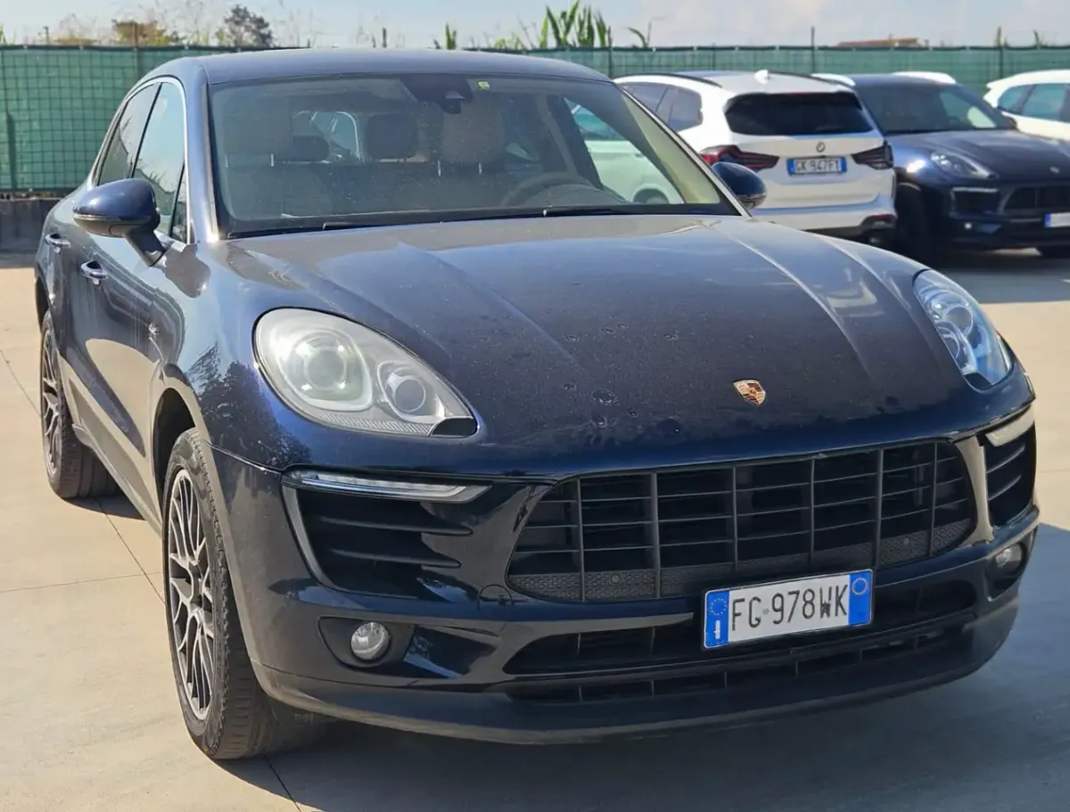 Porsche Macan S