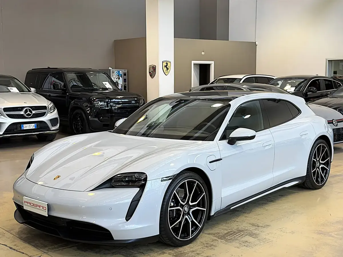 Porsche Taycan 4S