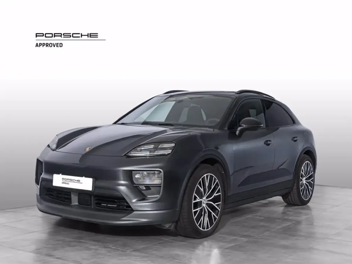Porsche Macan 4