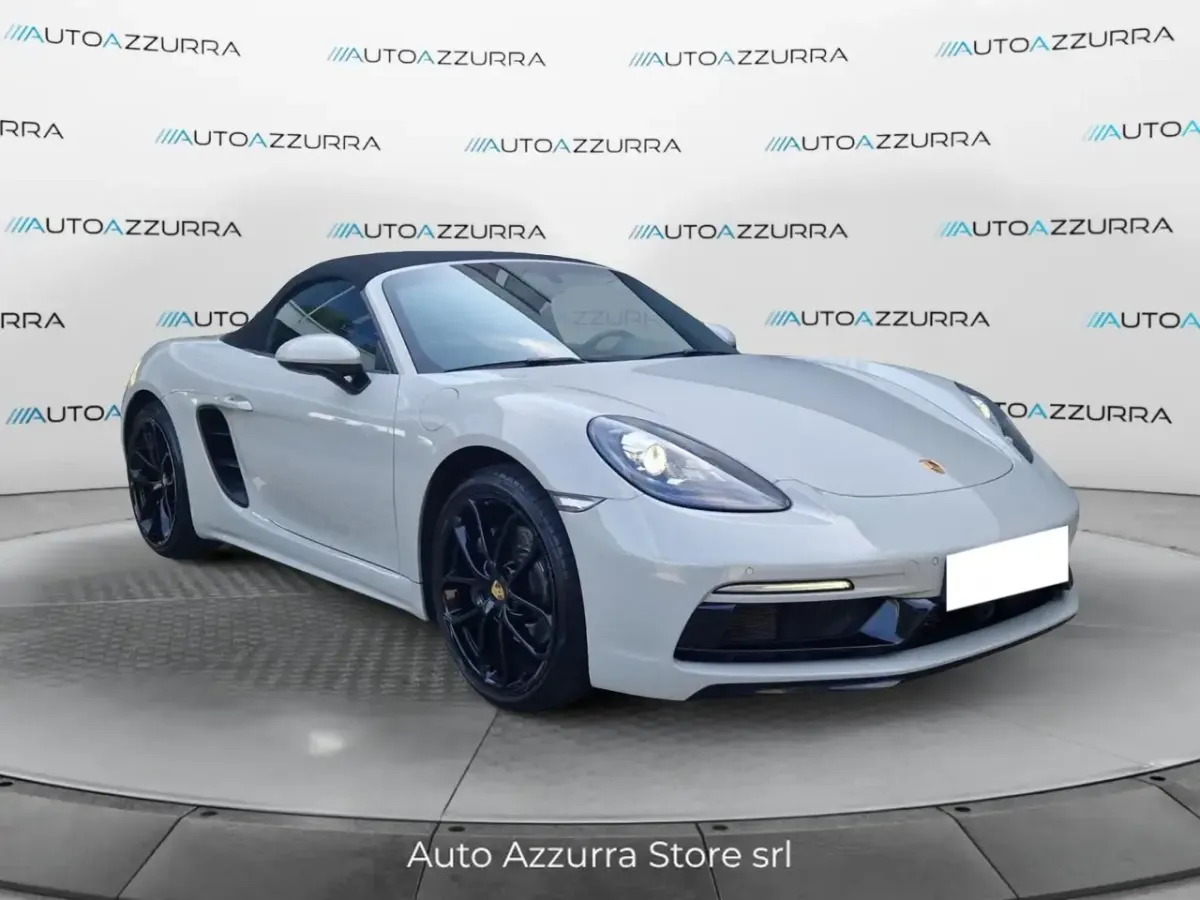 Porsche 718