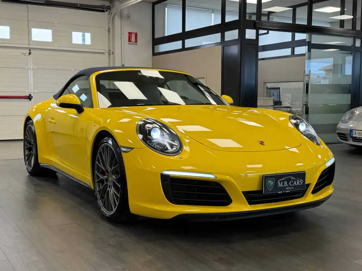 Porsche 991.2 Carrera 4S Cabrio