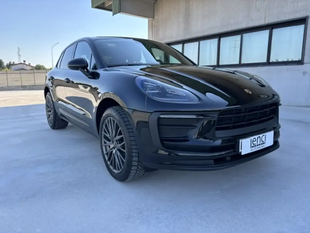 Porsche Macan T